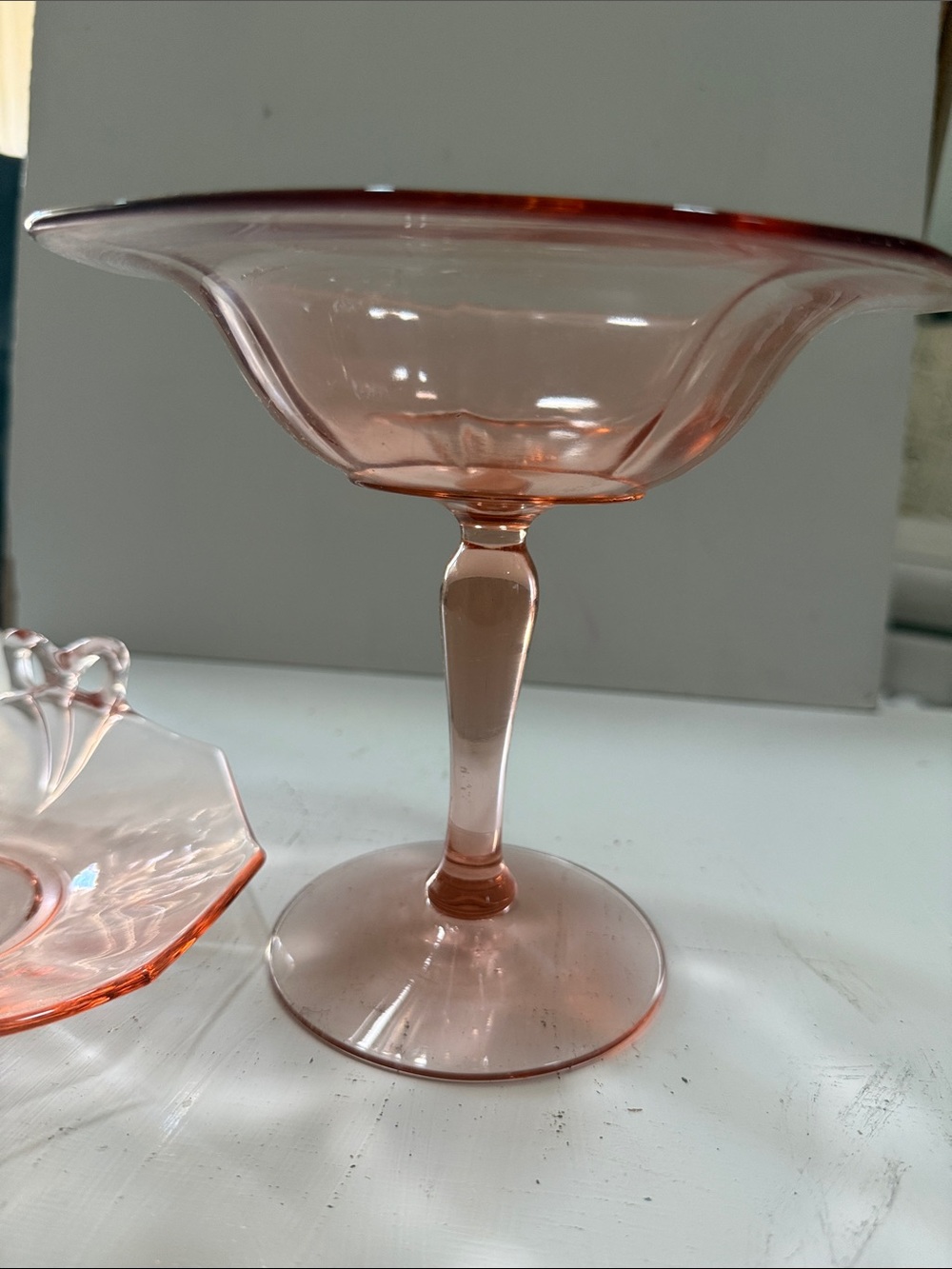 Elegant 1928 Depression Fostoria Fairfax Pink Glass Compote and Matching Dish - Picture 8 of 9